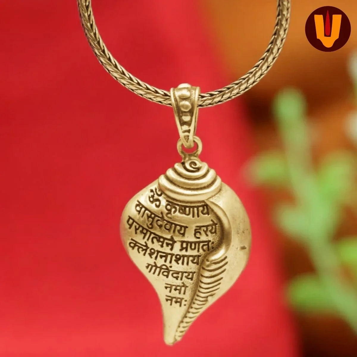 Auspicious Shri Krishna Mantra Shankh Pendant with Chain